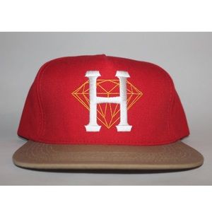 HUF x DIAMOND Supply Co. Snap back